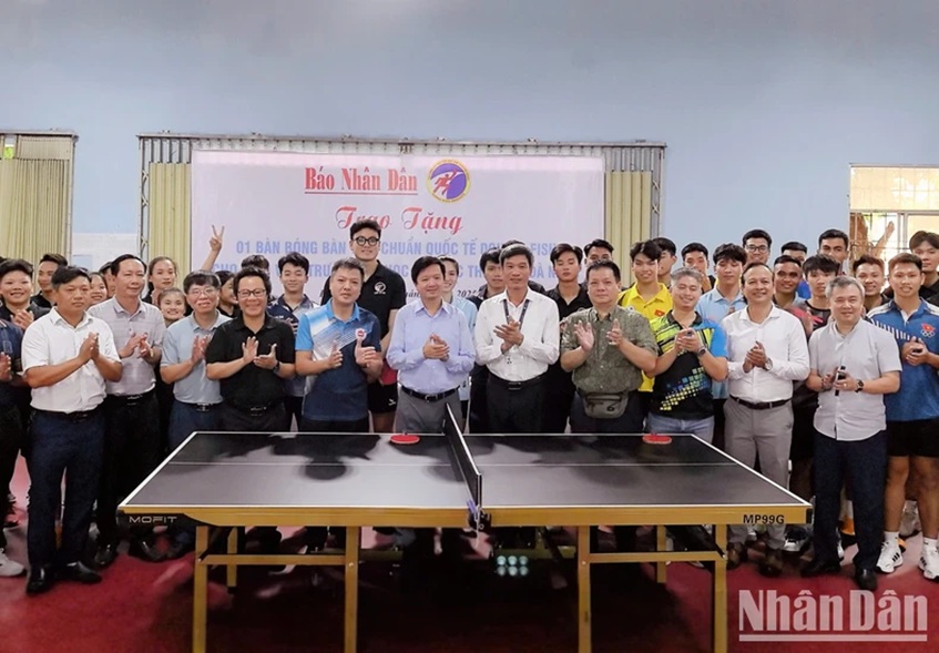กีฬาโรงเรียนได้รับการสนับสนุนจากการแข่งขันปิงปองระดับชาติของหนังสือพิมพ์หนานดาน